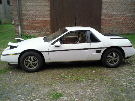 Pontiac Fiero 2M4 SE